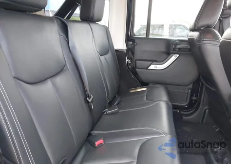 2017 Jeep Wrangler Unlimited Sahara 4X4 from USA, damaged, VIN 1C4BJWEGXHL746965